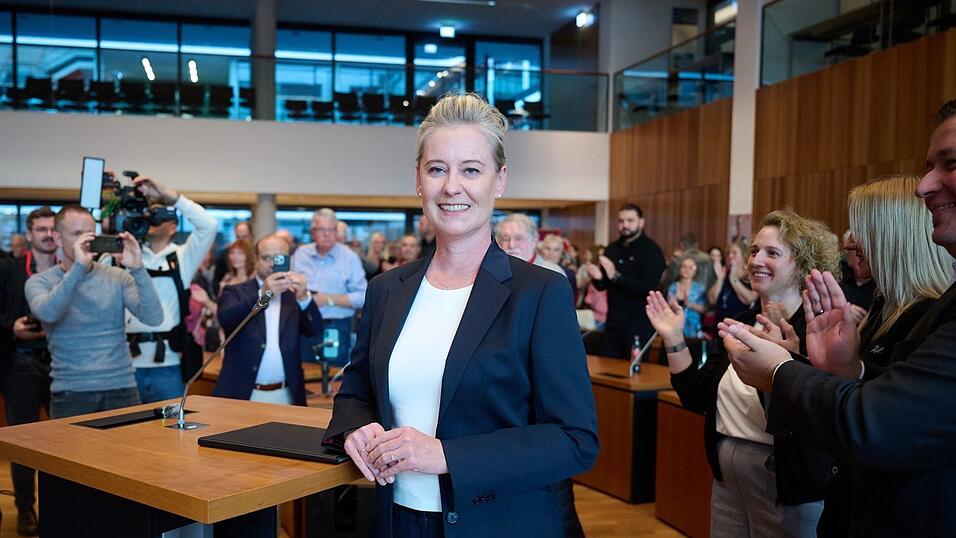 In Gelsenkirchen siegte die SPD-Politikerin Andrea Henze über den AfD-Herausforderer.