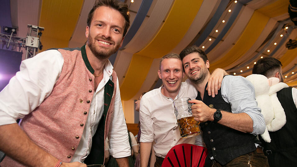 Die Partybilder vom Freitag, 15. August, aus dem Festzelt Reisinger. Die Partybilder vom Freitag, 15. August, aus dem Festzelt Reisinger.