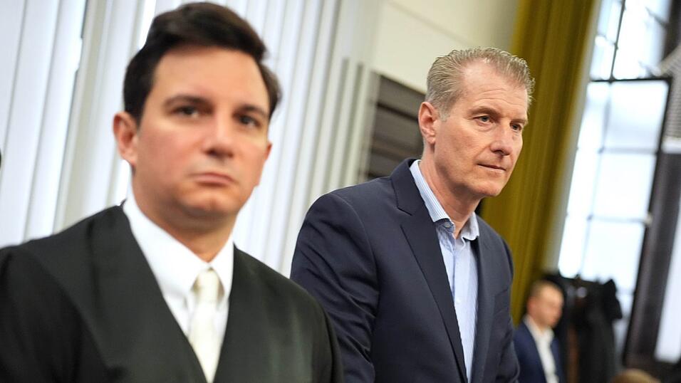 Der Vater Stephan Hensel ist Nebenkläger. Der Vater Stephan Hensel ist Nebenkläger.