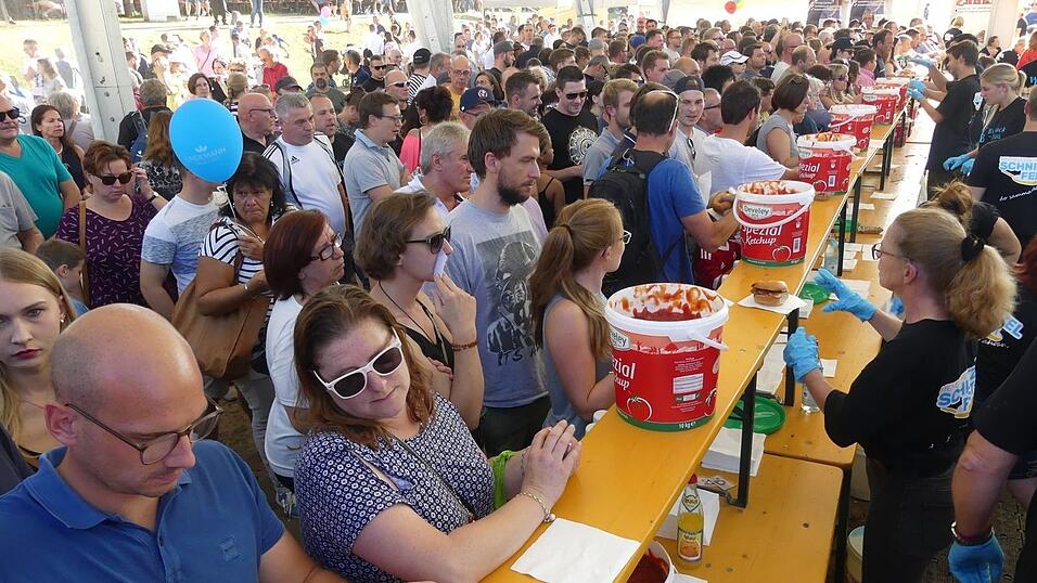 Schnitzel-Weltrekord in Mengkofen