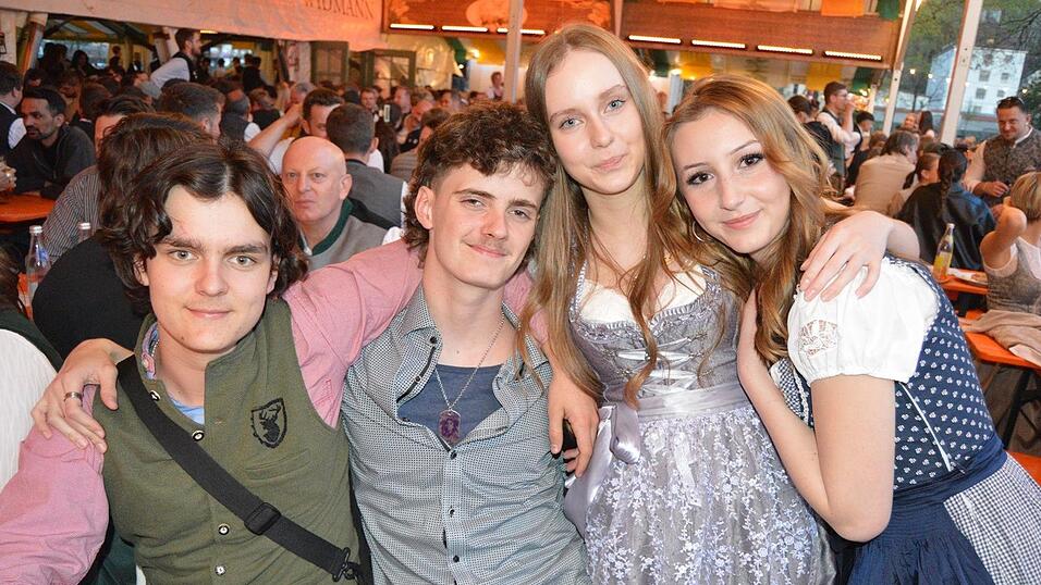 Viele Landshuter feierten am Freitag auf der Dult.&nbsp;