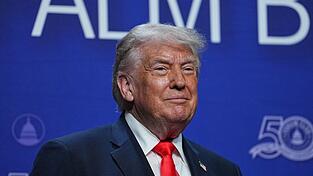 Trump will die Z&ouml;lle auf europ&auml;ische Fahrzeuge deutlich erh&ouml;hen.