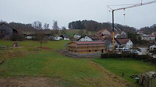 Das Feuerwehrhaus Pirka. Im Mai 2026 soll es fertig sein.