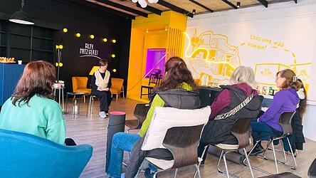 Mit einem Vortrag &uuml;ber Migr&auml;ne begann am Samstag die Veranstaltungsreihe &bdquo;Was Frauen bewegt&ldquo;.