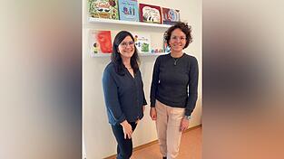 Das Team der Familienberatung des Kinderschutzbunds, die Sozialpädagoginnen Melanie Amrein (links) und Julia Drotleff, ist das ganze Jahr über für Familien da. Am Zeugnistelefon berät Julia Drotleff unter der Nummer 09421/7899-345. Das Team der Familienberatung des Kinderschutzbunds, die Sozialpädagoginnen Melanie Amrein (links) und Julia Drotleff, ist das ganze Jahr über für Familien da. Am Zeugnistelefon berät Julia Drotleff unter der Nummer 09421/7899-345.