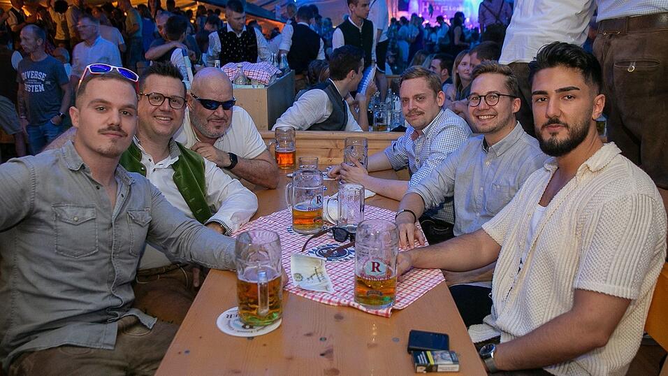 Die Partybilder vom Samstag, 13. August 2022, aus dem Festzelt Reisinger.