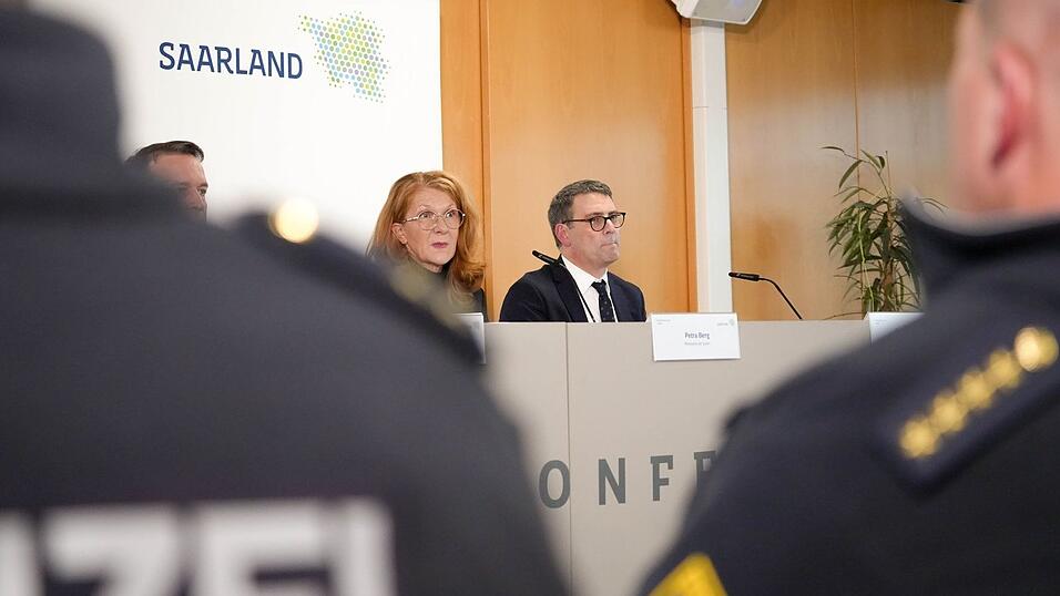 «Es ist nichts mehr wie vorher», sagt Justizministerin Berg. «Es ist nichts mehr wie vorher», sagt Justizministerin Berg.