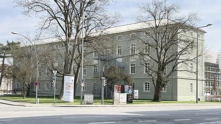 Trotz anhaltend niedriger n&auml;chtlicher Temperaturen ist das Nikolausheim weniger ausgelastet. Die Kosten aber sind gestiegen.