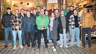 Mit diesen Kandidaten bewerben sich die Freien Wähler bei den Stadtratwahlen am 8. März 2026 um die Gunst der Further Wähler. Mit diesen Kandidaten bewerben sich die Freien Wähler bei den Stadtratwahlen am 8. März 2026 um die Gunst der Further Wähler.