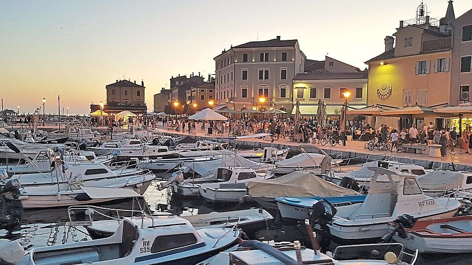 Teile des beliebten Urlaubslandes Kroatien wurden am Donnerstag vom RKI als Corona-Risikogebiete eingestuft. (Symbolbild)