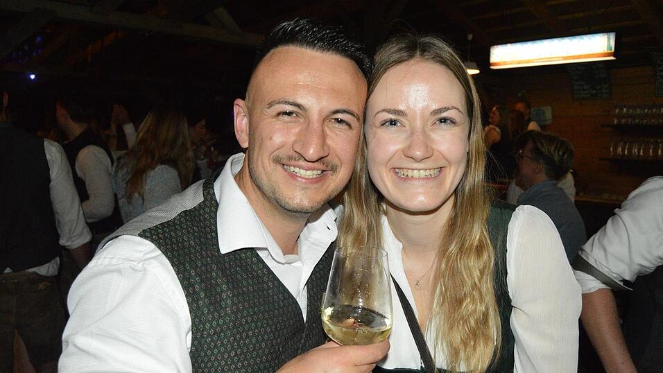 Auch am Samstag besuchten viele Landshuter die Dult.