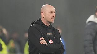 Angespannte Lage: Kaiserslautern und Trainer Torsten Lieberknecht stehen im Heimspiel gegen F&uuml;rth unter Zugzwang. (Archivbild)