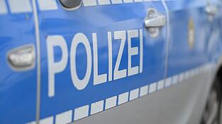 Die Suche der Polizei nach einem Zehnjährigen endet glimpflich. (Symbolfoto)