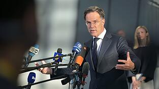 Rutte spricht von der Nato 3.0. Dazu gehört eine stärkere Rolle Europas in dem Verteidigungsbündnis. Rutte spricht von der Nato 3.0. Dazu gehört eine stärkere Rolle Europas in dem Verteidigungsbündnis.