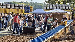 Großer Besucherandrang zum Hoffest in Adldorf. Großer Besucherandrang zum Hoffest in Adldorf.