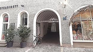 Der Durchgang zwischen Wahlenstra&szlig;e und Unterer Bachgasse ist versperrt.