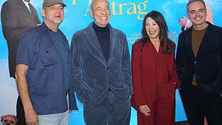 Hatten Spa&szlig; bei der Filmpremiere in Regensburg:&nbsp;Regisseur Marc Rothemund (v.l.), Heiner Lauterbach, Iris Berben und Drehbuchautor Richard Kropf.