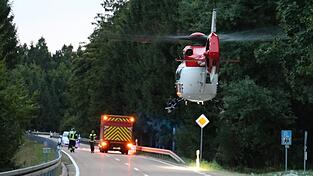 Der Rettungshubschrauber landete auf der Panoramastraße.