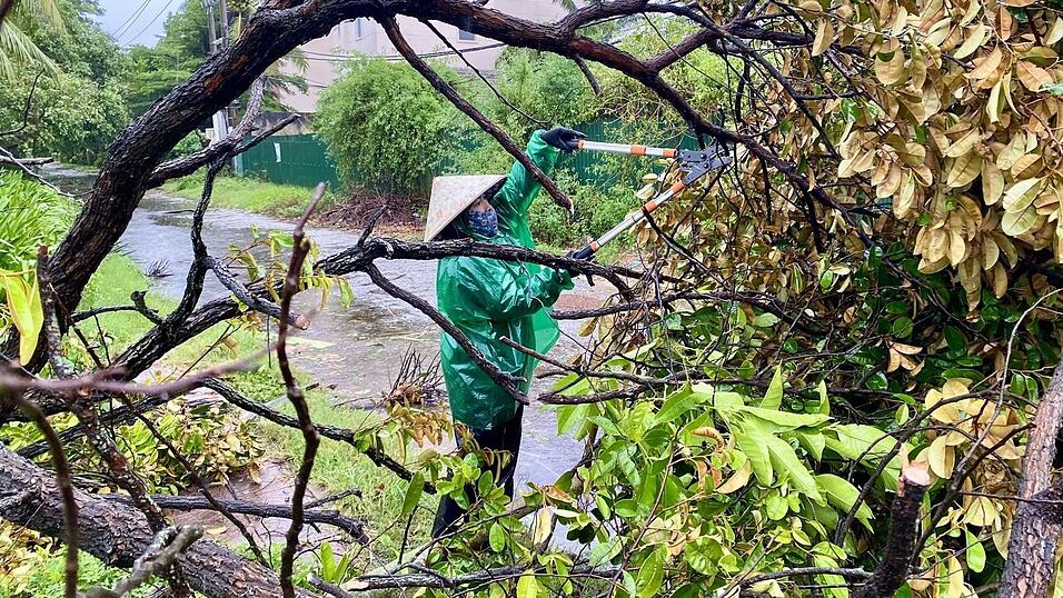 «Bualoi» richtete auch in Vietnam schwere Schäden an.