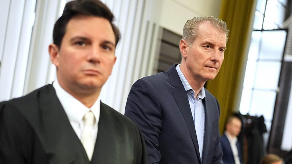 Blocks Ex-Mann Stephan Hensel lebt in Dänemark. Blocks Ex-Mann Stephan Hensel lebt in Dänemark.