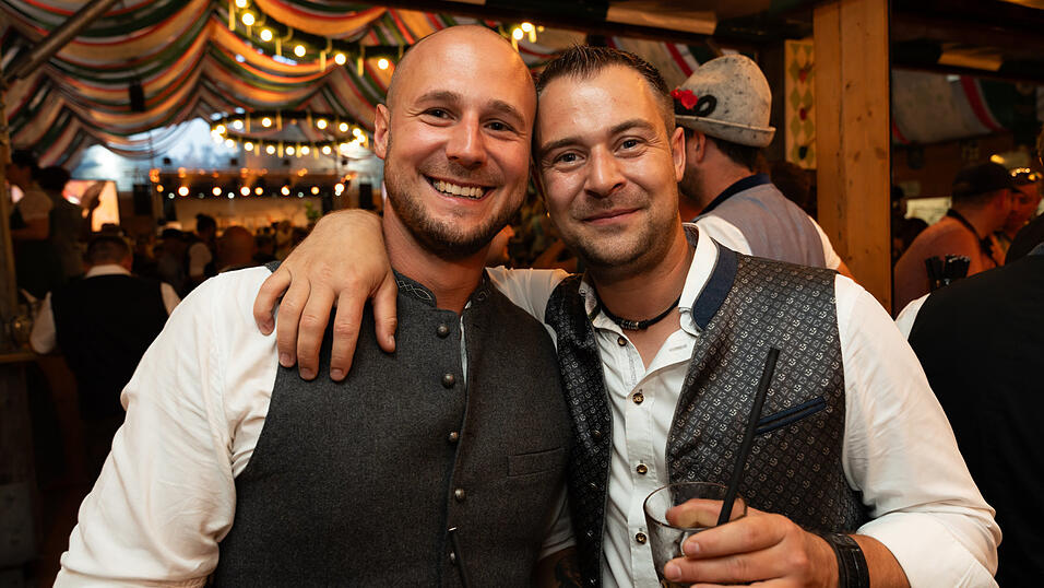 Die Partybilder vom Samstag, 17. August, aus dem Festzelt Weckmann. Die Partybilder vom Samstag, 17. August, aus dem Festzelt Weckmann.