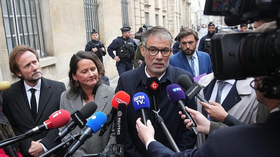 Sozialistenchef Faure könnte künftiger Premier in Frankreich werden.