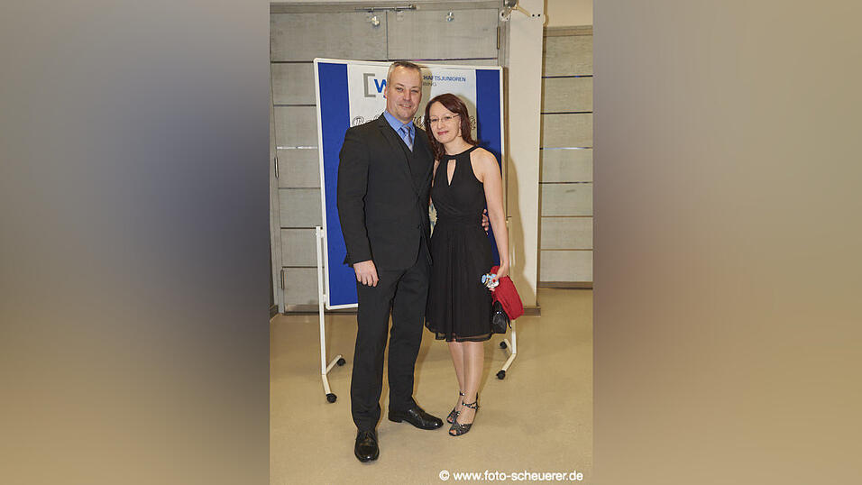 Feiern k&ouml;nnen sie, die Wirtschaftsjunioren - hier ist der Beweis!