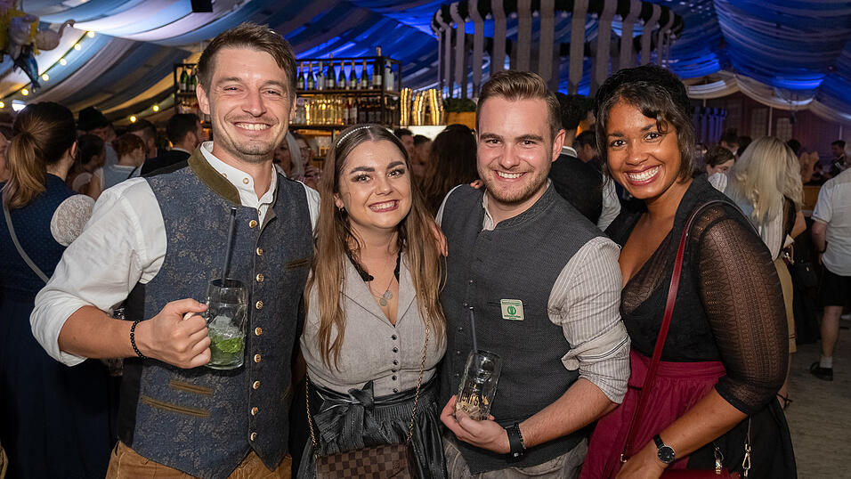 Die Partybilder vom Sonntag, 13. August 2023, aus dem Festzelt Wenisch. Die Partybilder vom Sonntag, 13. August 2023, aus dem Festzelt Wenisch.