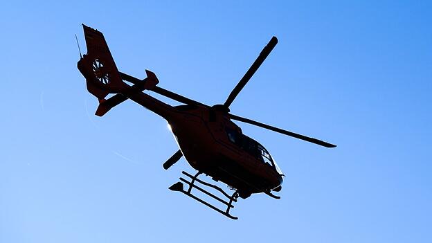 Nach Angaben der Polizei war ein Rettungshubschrauber im Einsatz. (Symbolbild)
