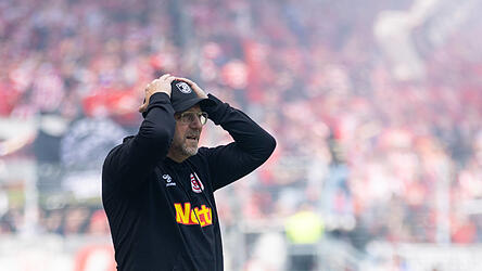 Das hatte sich Jahn-Coach Sascha Hildmann sicherlich anders vorgestellt.