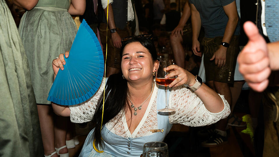 Die Partybilder vom Samstag, 15. August, aus dem Festzelt Reisinger. Die Partybilder vom Samstag, 15. August, aus dem Festzelt Reisinger.
