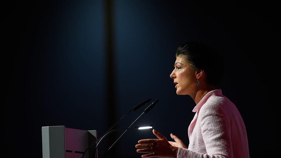 Sahra Wagenknecht ist seltener zu sehen und zu hören. (Archivbild) Sahra Wagenknecht ist seltener zu sehen und zu hören. (Archivbild)