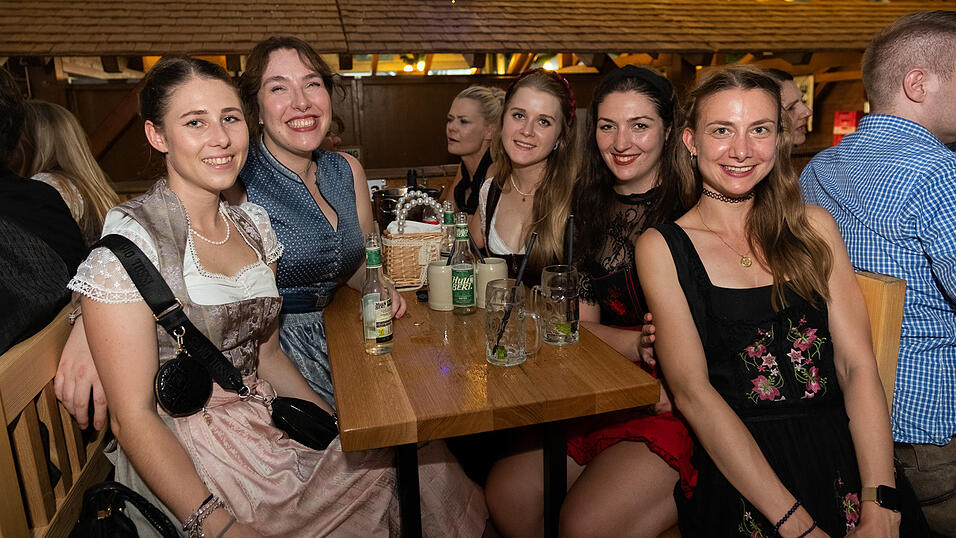 Die Partybilder vom Montag, 14. August 2023, aus dem Festzelt Wenisch. Die Partybilder vom Montag, 14. August 2023, aus dem Festzelt Wenisch.