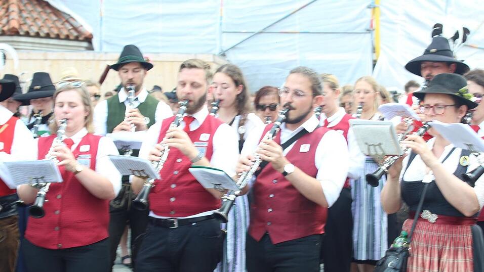 Die Bilder vom Festwochenende der Landshuter Stadtkapelle.