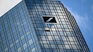 Durchsuchungen bei Deutschlands gr&ouml;&szlig;tem Geldhaus. (Archivbild)