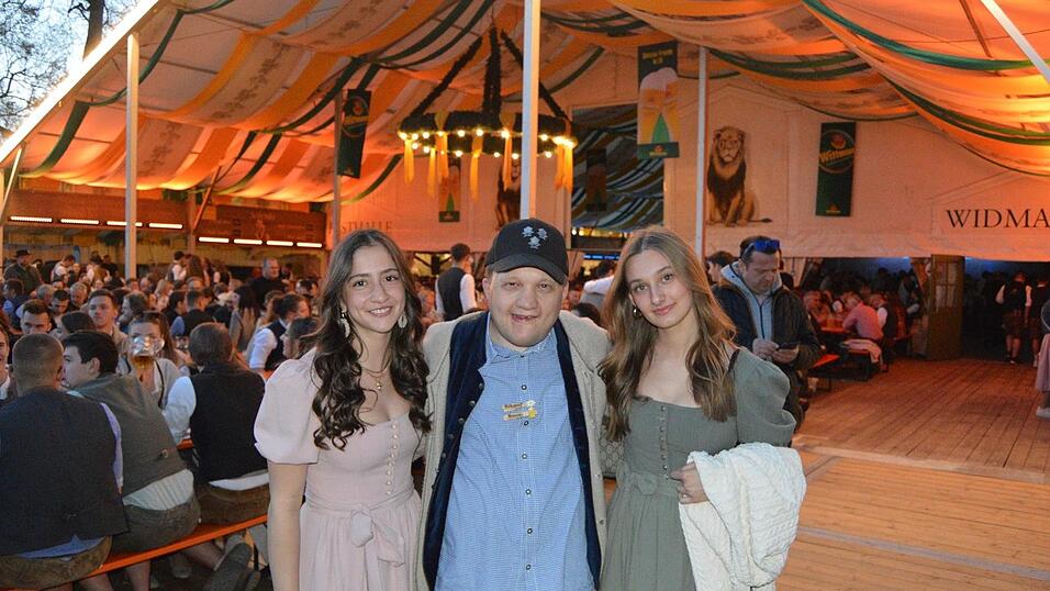 Viele Landshuter feierten am Freitag auf der Dult.&nbsp;