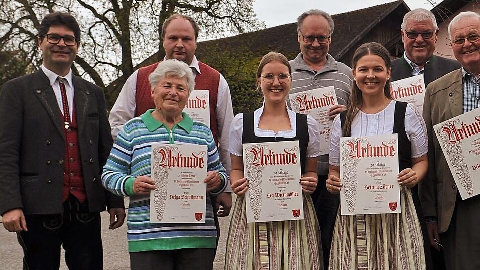 Einige Mitglieder wurden für ihre langjährige Treue geehrt.