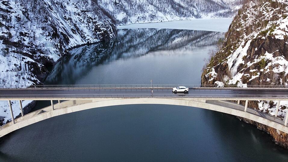 In Norwegen sind Elektro-Mietwagen sehr viel verbreiteter als in Deutschland. (Archivbild)