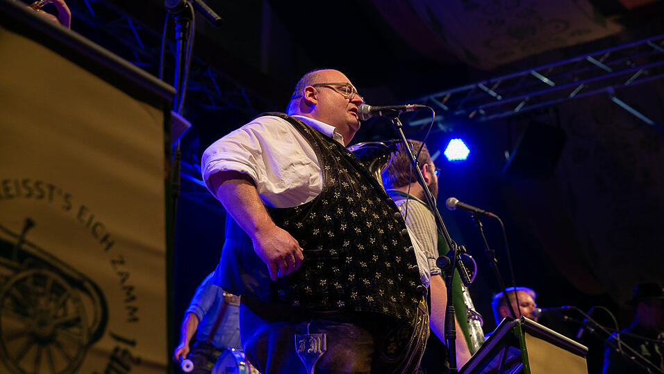 Die Partybilder von Sonntag, 21. August 2022, aus dem Festzelt Weckmann. 