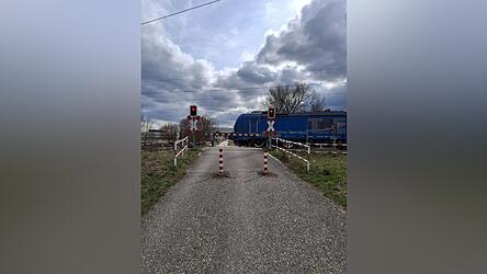 Dieser &Uuml;bergang wird nur von Fu&szlig;g&auml;ngern und Radfahrern genutzt.