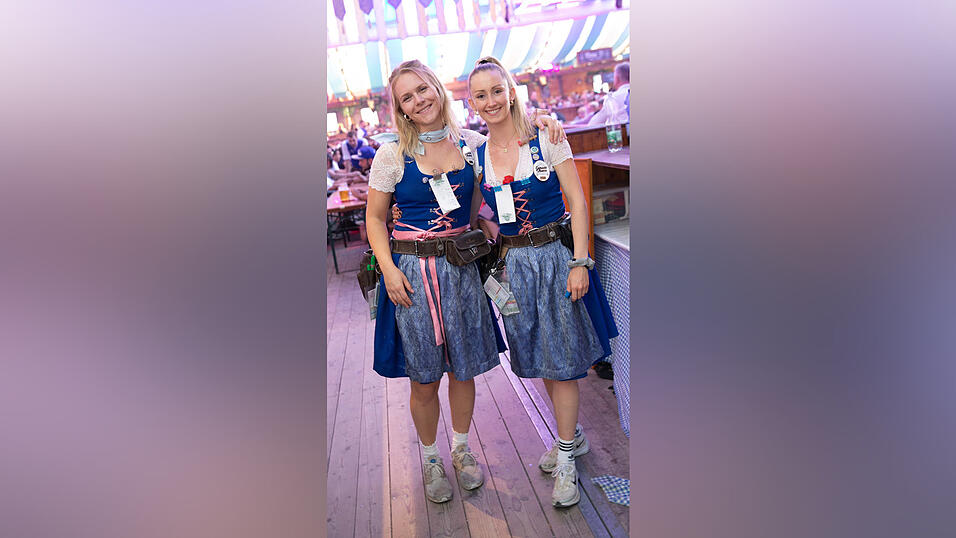 Die Partybilder vom Montag, 18. August, aus dem Festzelt Wenisch. Die Partybilder vom Montag, 18. August, aus dem Festzelt Wenisch.