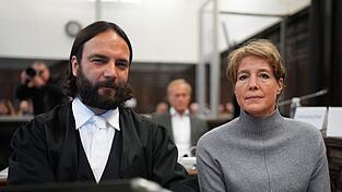 Das Hamburger Landgericht geht der Frage nach, ob die Entführer der Kinder von Christina Block eigentlich nur die IT-Sicherheit in dem Hotel- und Restaurantunternehmen prüfen sollten.