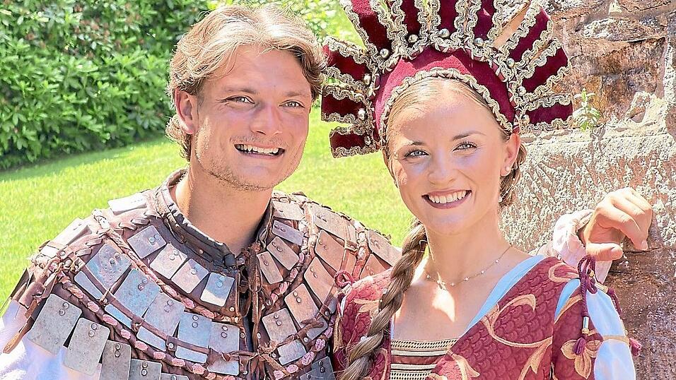Verstehen sich prächtig: Max Wild (28) und Julia Baumann (25). Verstehen sich prächtig: Max Wild (28) und Julia Baumann (25).