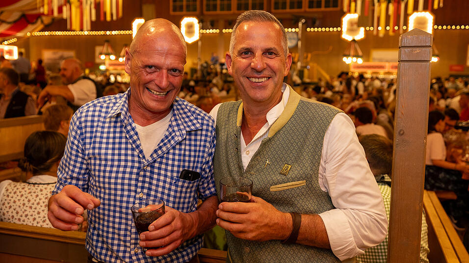 Die Partybilder vom Freitag, 9. August 2024, aus dem Festzelt Kr&ouml;nner.