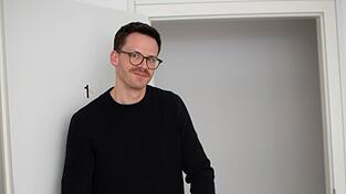 Martin Frank ist derzeit wieder auf Kabarett-Tournee. Martin Frank ist derzeit wieder auf Kabarett-Tournee.