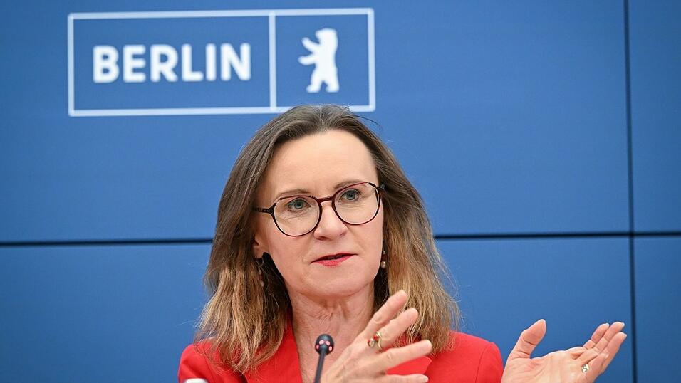 Kommissionsmitglied Sigrid Nikutta appelliert an die Politik, beim Katastrophenschutz keine Zeit zu verlieren. Kommissionsmitglied Sigrid Nikutta appelliert an die Politik, beim Katastrophenschutz keine Zeit zu verlieren.