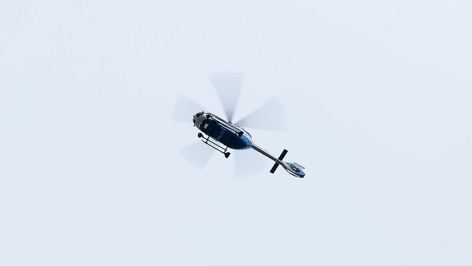 Rund zwei Stunde suchte die Polizei nach dem Mann. (Symbolbild) Rund zwei Stunde suchte die Polizei nach dem Mann. (Symbolbild)