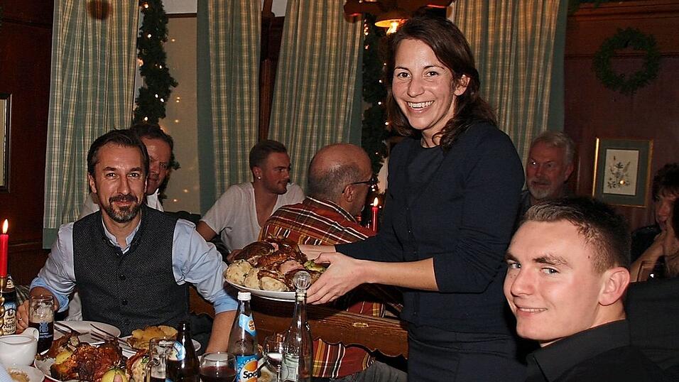 Ob in der K&uuml;che oder im Service: Julia Hager ist in allen Bereichen aktiv.