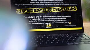 Wenn man die Adresse der beschlagnahmten Internetseiten eingibt, erscheint ein Sicherstellungsbanner der Behörden. (Archivbild)