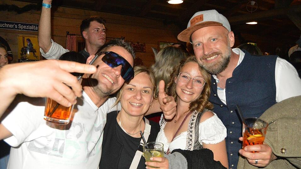 Auch am Samstag besuchten viele Landshuter die Dult.